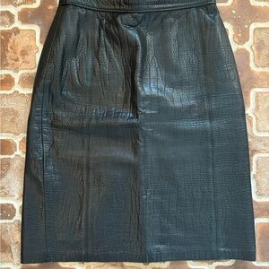 Vintage 90’s Saks Fifth Avenue buttery black leather Pencil Skirt